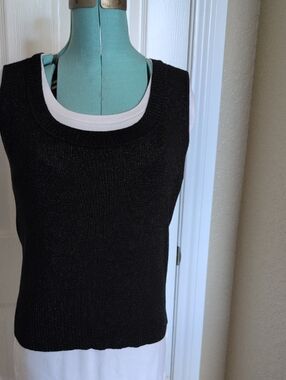 EVIE Silk blend Black Sleeveless Scoop Neck Knit Top
